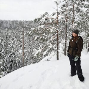 MetsäAnna lähiluontokohteessa: Someron Metsäkoivulan polku – Talvimetsän siimeksessä