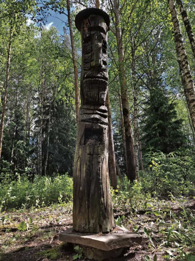 Alpo Jaakolan patsaspuisto: Luonnon ja taiteen yhteiseloa | Luonto | Kotiseutulainen