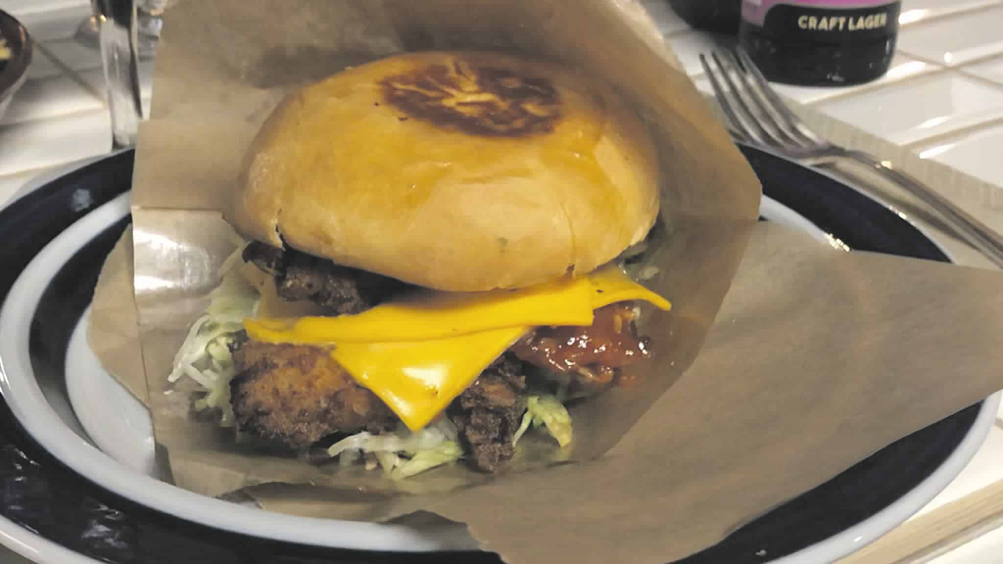 Burgerin Anatomiaa<br>Kylärafla Kannossa | Ruoka | Kotiseutulainen